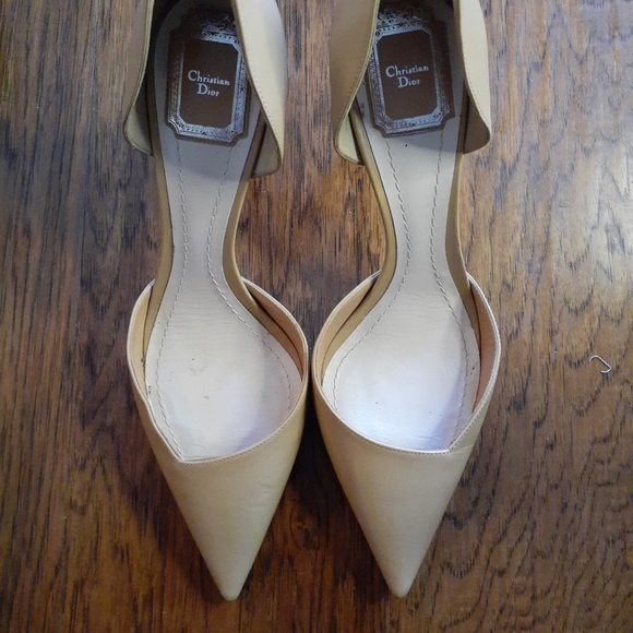 GORGEOUS Preowned CHRISTIAN DIOR Ja's EUR 41 US 10.5 Nude Slingback Heels. - Picture 7 of 7